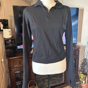 Women's Black Long Sleeve Top